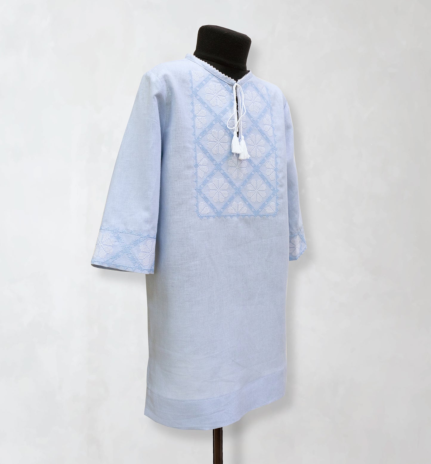 Rochie brodată, R010