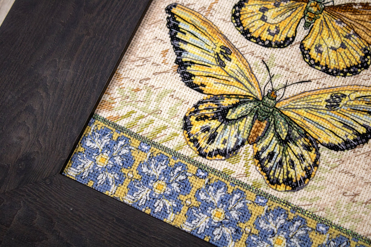 Cross Stitch Kit LetiStitch - Vintage Wings-Le Papillons - HobbyJobby