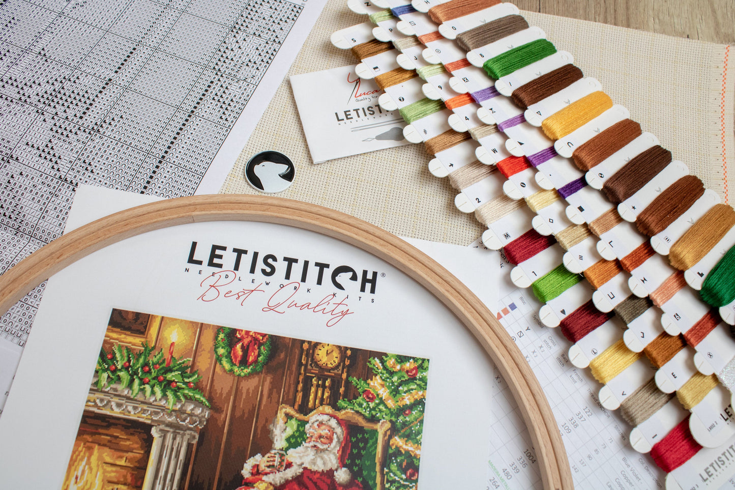 Набор для вышивки крестом LetiStitch - Отдых Санты у трубы