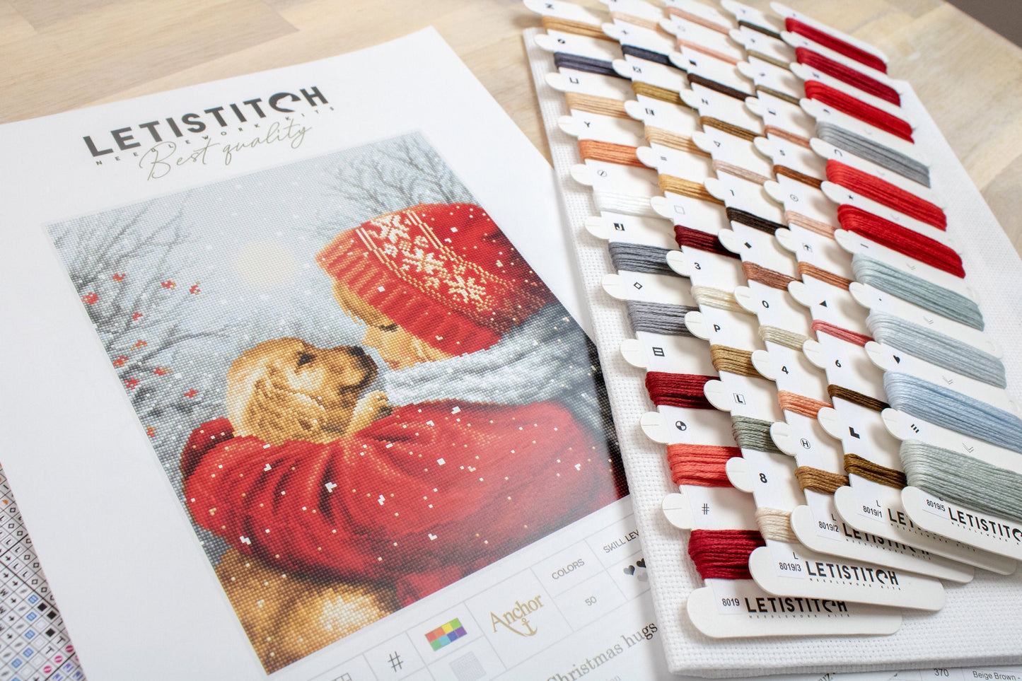 Cross Stitch Kit LetiStitch - Christmas Hugs - HobbyJobby