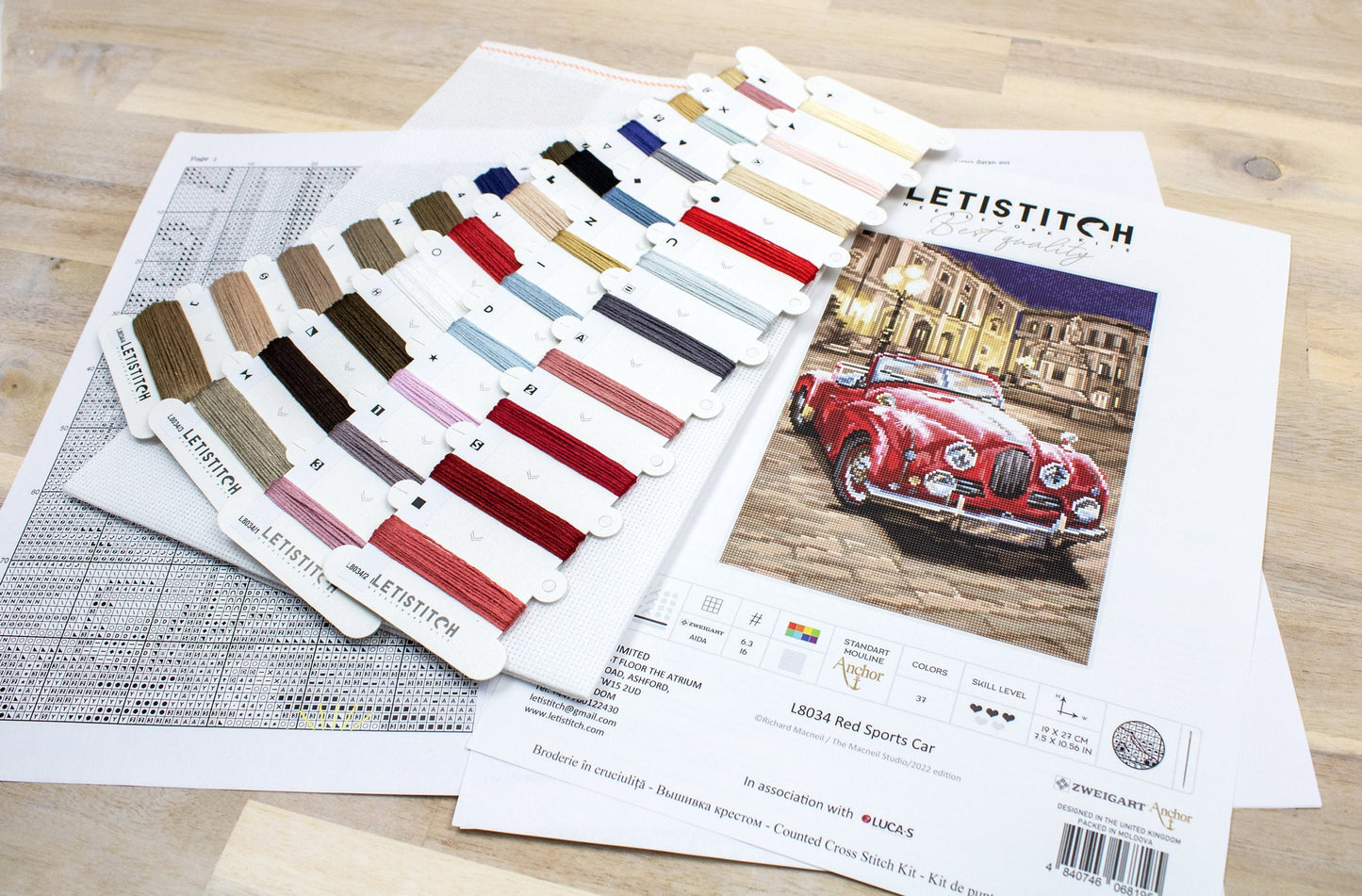 Набор для вышивки крестом Letistitch - Красная спортивная машина, L8034