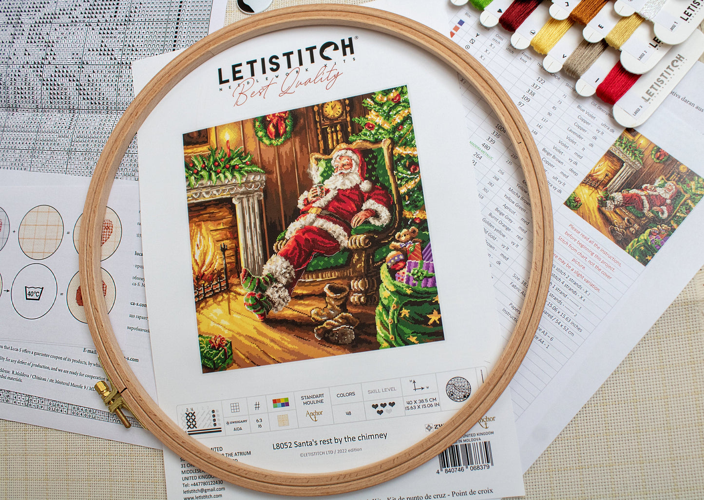 Набор для вышивки крестом LetiStitch - Отдых Санты у трубы
