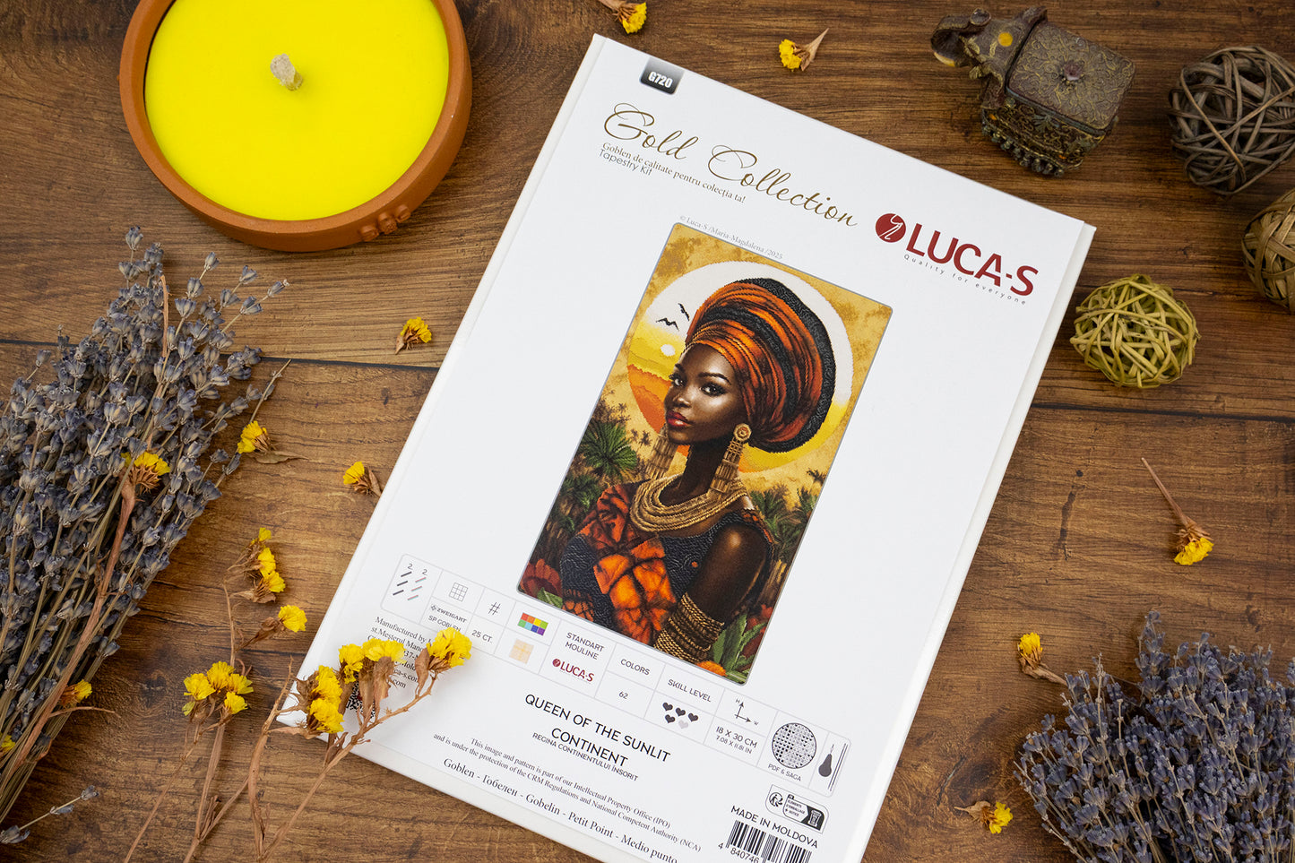 Set de brodat în goblen Luca-S GOLD - Regina Continentului Însorit, G720