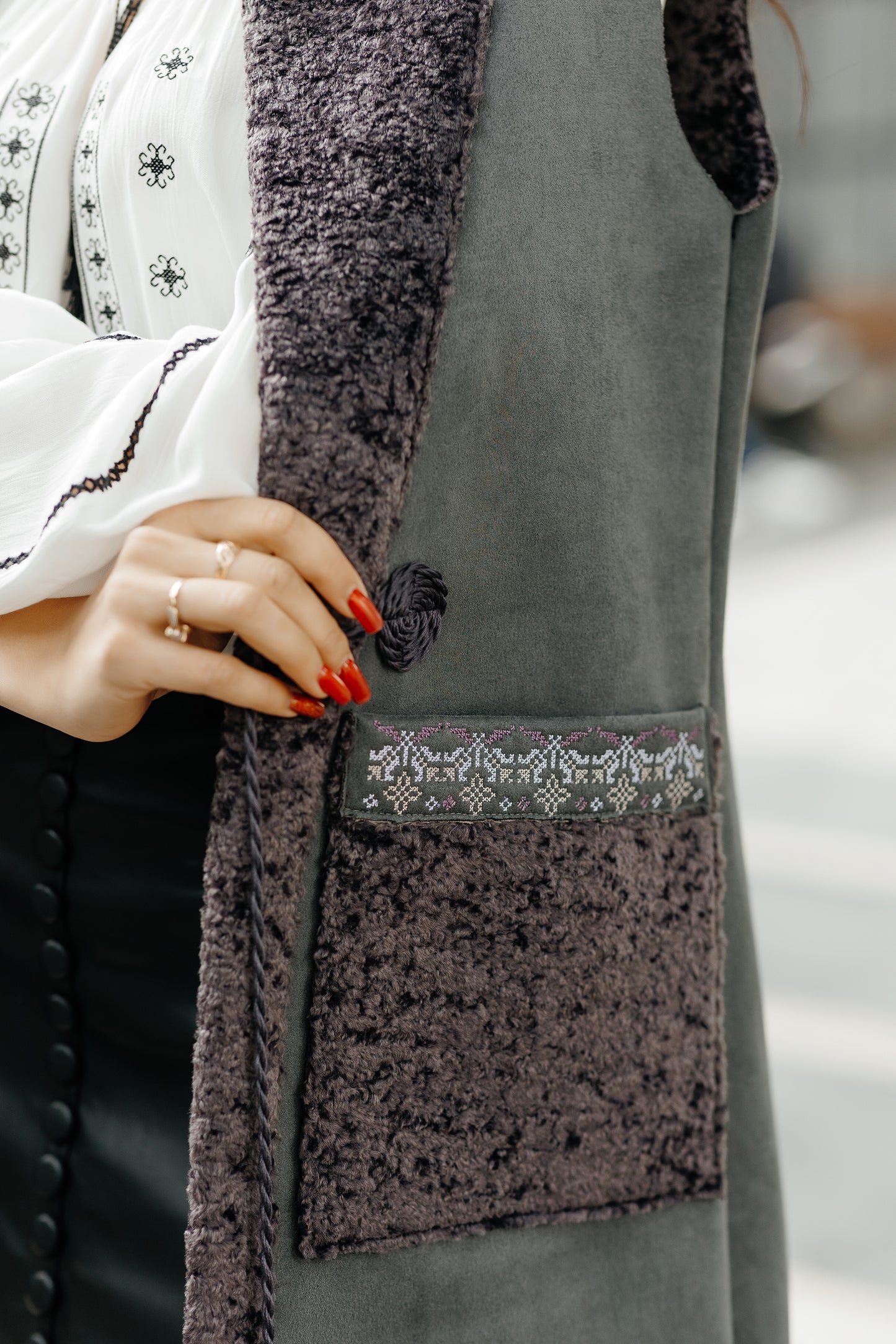 Etno - Modern - Cardigan Femei Clasică