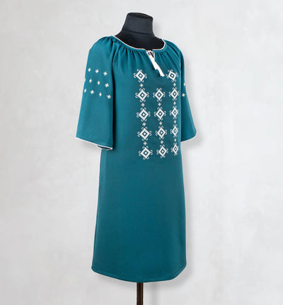 Rochie brodată, R001