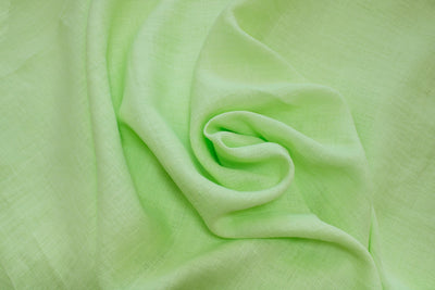 Luca-S Чистая натуральная льняная ткань 100% жатая, яблочно-зеленого цвета.