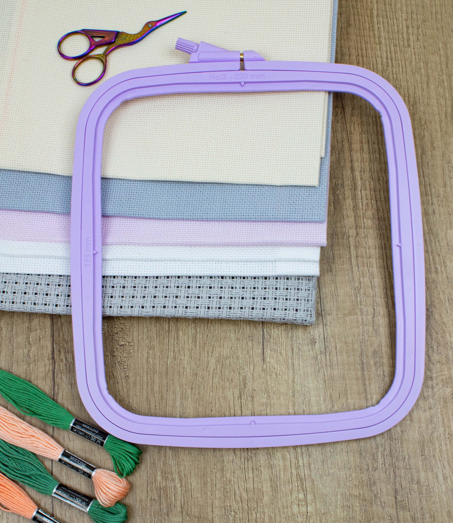 Квадратный пластик Nurge Pastel Violet, 300