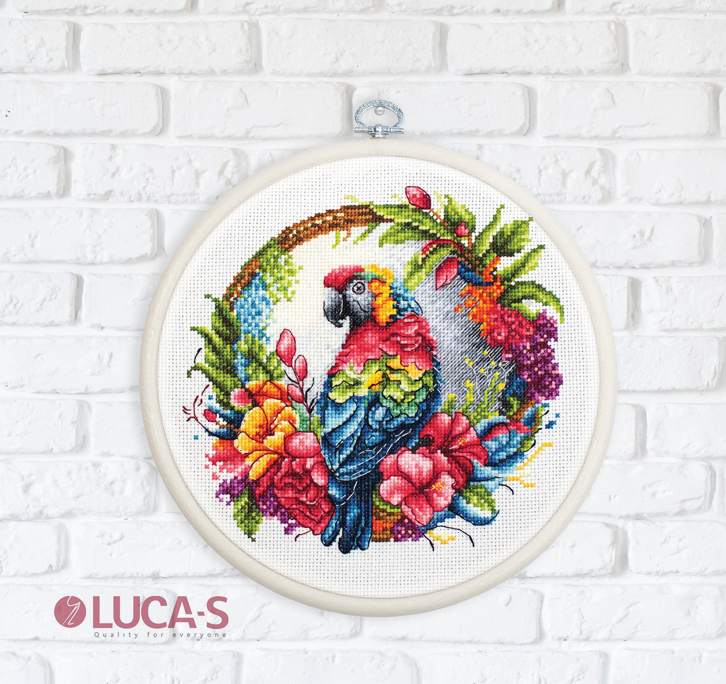 Set de brodat în cruciuliță cu cercul de brodat inclus - BC201 Papagalul Tropical