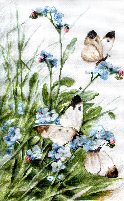 Set de brodat în cruciuliță LetiStitch - Fluturi în câmp, LETI 939