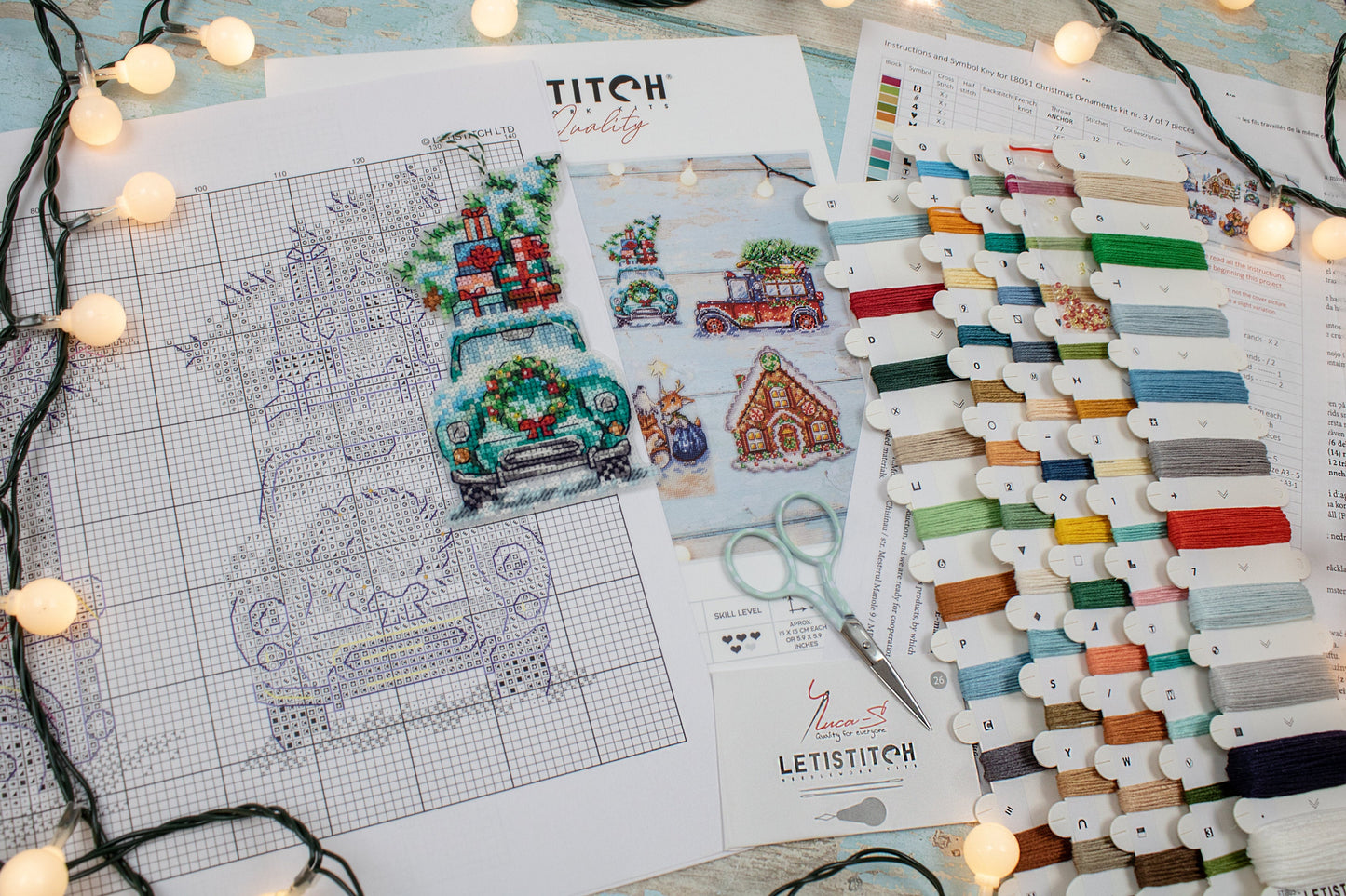 Set de broderie LETISTITCH - Ornamente de Crăciun set nr. 3 /  7 buc., L8051