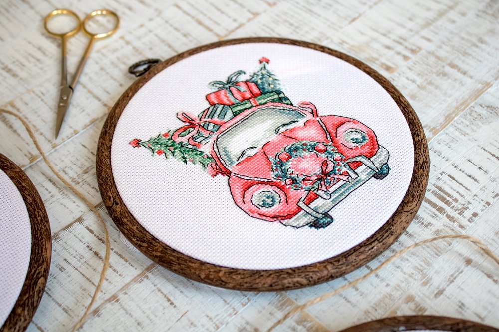 Набор для вышивания Letistitch - Новогодние ретро-машинки / Набор из 5 шт., Leti965